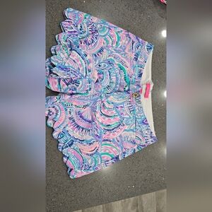 Lilly pulitzer buttercup shorts